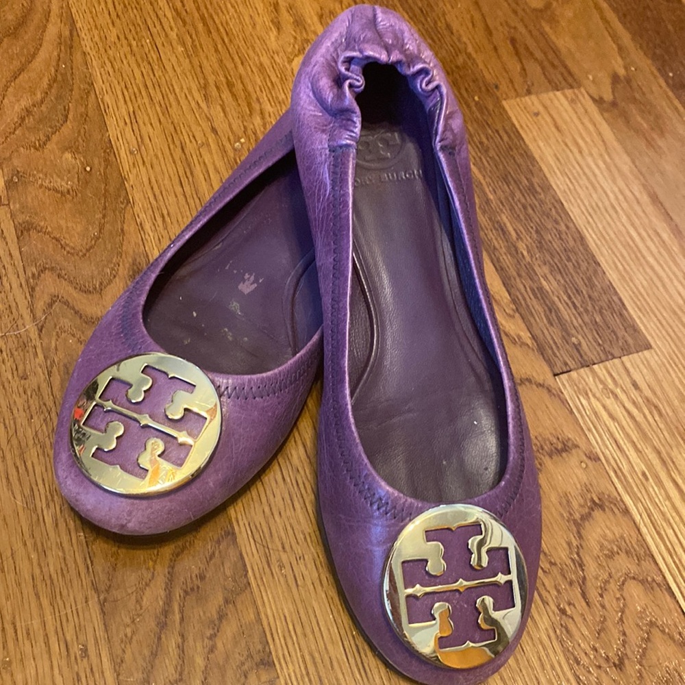 Tory Burch flats; distressed purple; excellent used condition: size 8.5